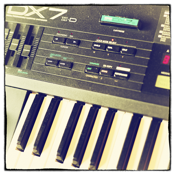 yamaha-dx7-kontakt-instrument-1