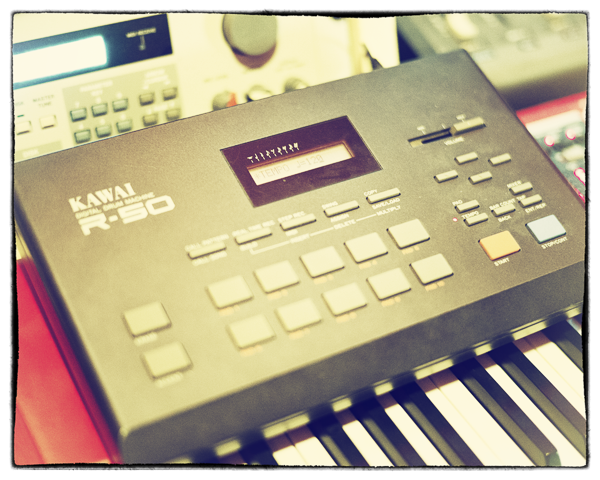 R50 Drums - Kontakt drum machine based on the 12-bit Kawai R50 R50 Drums - Kontakt drum machine based on the 12-bit Kawai R50
